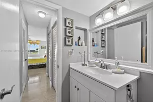 8900 Washington Blvd, Pembroke Pines, FL 33025 - Photo 13