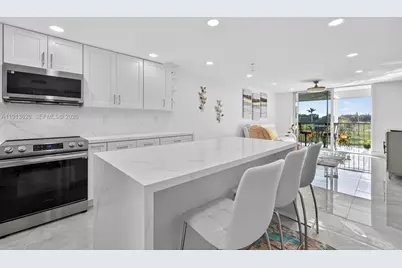 8900 Washington Blvd #410, Pembroke Pines, FL 33025 - Photo 1