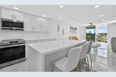 8900 Washington Blvd #410, Pembroke Pines, FL 33025 - Photo 7