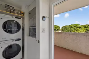 8900 Washington Blvd, Pembroke Pines, FL 33025 - Photo 3