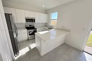 12354 NW 23rd Ct, Miami, FL 33167 - Photo 7