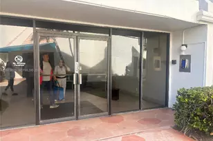 303 Racquet Club Rd, Weston, FL 33326 - Photo 3