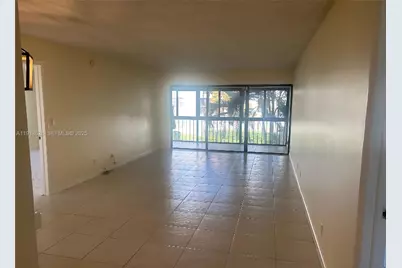 303 Racquet Club Rd #204, Weston, FL 33326 - Photo 7