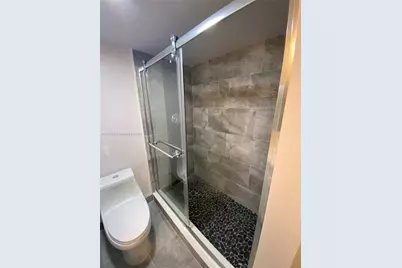 2022 Newcastle B #2022, Boca Raton, FL 33434 - Photo 9