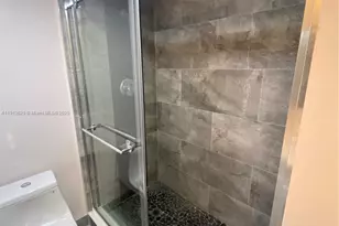 2022 Newcastle B, Boca Raton, FL 33434 - Photo 9