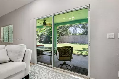 1924 SW Jamesport Dr, Port Saint Lucie, FL 34953 - Photo 11