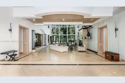 10395 SW 67th Ave, Pinecrest, FL 33156 - Photo 19