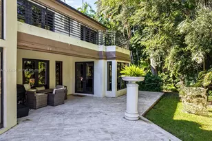 10395 SW 67th Ave, Pinecrest, FL 33156 - Photo 7