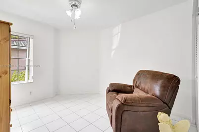 8007 SW 157th Pl, Miami, FL 33193 - Photo 35