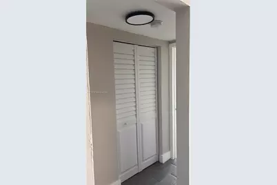 13725 NE 6th Ave #407, North Miami, FL 33161 - Photo 5