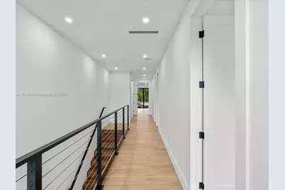 3616 Thomas Ave, Miami, FL 33133 - Photo 21