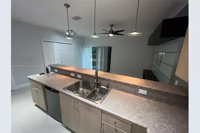 4929 SW 140th Ter #5, Miramar, FL 33027 - Photo 11