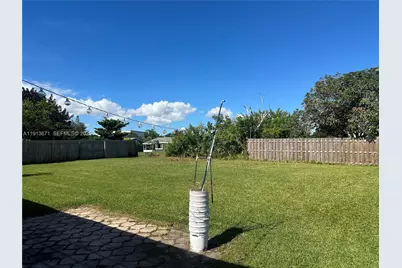 1981 SE Ancora Ct, Port Saint Lucie, FL 34952 - Photo 9