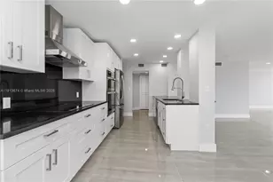 2751 S Ocean Dr, Hollywood, FL 33019 - Photo 19