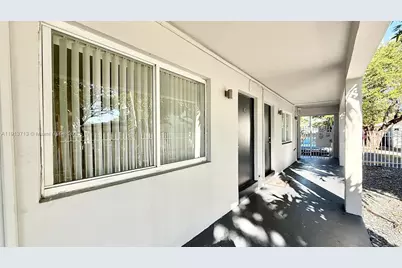 42 SW 14th St #103, Dania Beach, FL 33004 - Photo 3