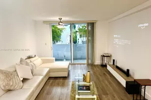 1045 10th St, Miami Beach, FL 33139 - Photo 5