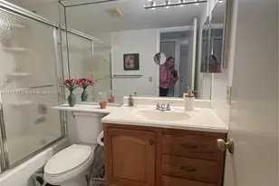 2786 NW 104th Ave, Sunrise, FL 33322 - Photo 13