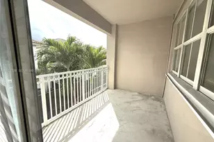 10802 NW 84th Ln, Doral, FL 33178 - Photo 19