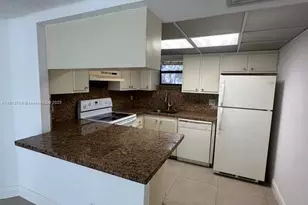 8290 Lake Dr, Doral, FL 33166 - Photo 5