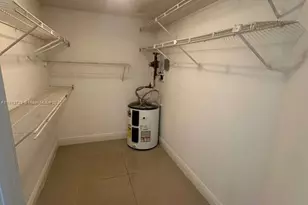 8290 Lake Dr, Doral, FL 33166 - Photo 15