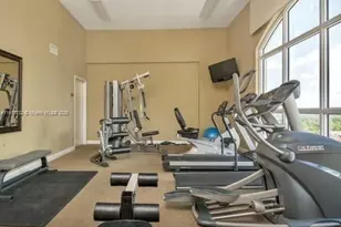 2425 SW 27th Ave, Miami, FL 33145 - Photo 9