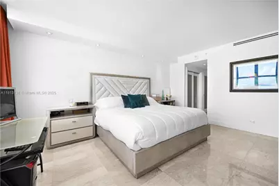 5601 Collins Ave #903, Miami Beach, FL 33140 - Photo 23