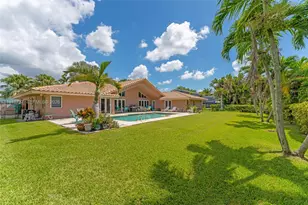 10220 SW 140th St, Miami, FL 33176 - Photo 39