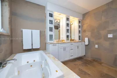 7605 SW 178th Ter, Palmetto Bay, FL 33157 - Photo 35