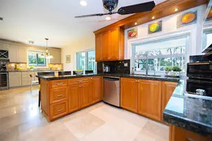 7605 SW 178th Terrace, Palmetto Bay, FL 33157 - Photo 5