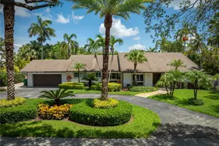 7605 SW 178th Terrace, Palmetto Bay, FL 33157 - Photo 1