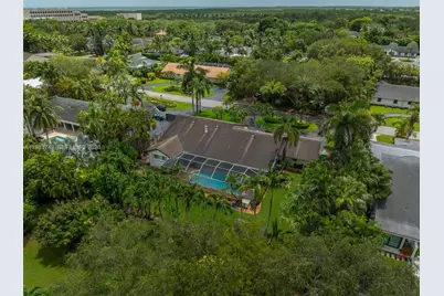 7605 SW 178th Ter, Palmetto Bay, FL 33157 - Photo 51