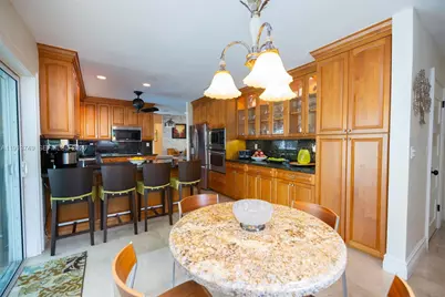 7605 SW 178th Ter, Palmetto Bay, FL 33157 - Photo 21