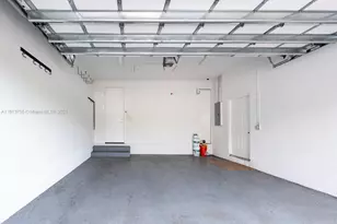 4920 NE 1st Terrace, Oakland Park, FL 33334 - Photo 29