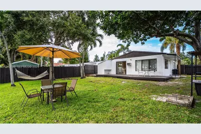 2634 Thomas St, Hollywood, FL 33020 - Photo 7