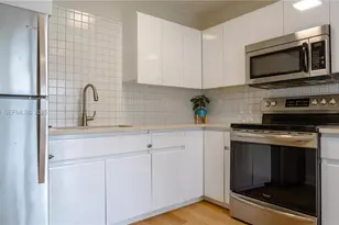 2634 Thomas St, Hollywood, FL 33020 - Photo 15