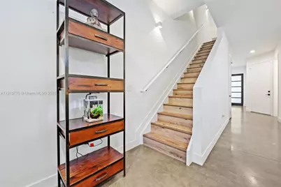 1226 NE 11th Ave, Fort Lauderdale, FL 33304 - Photo 11