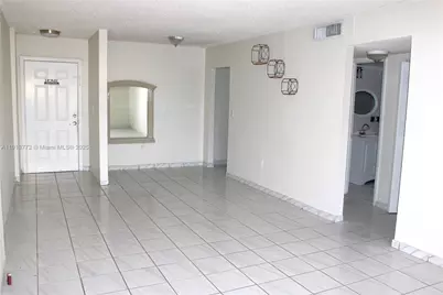6130 W 19th Ave #311, Hialeah, FL 33012 - Photo 15