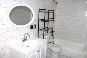6130 W 19th Ave, Hialeah, FL 33012 - Photo 21