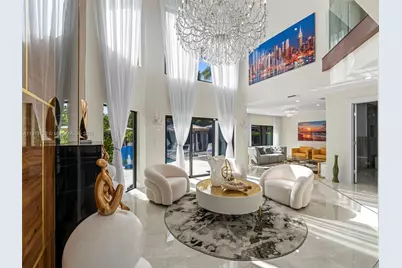 6180 Pine Tree Dr, Miami Beach, FL 33140 - Photo 11