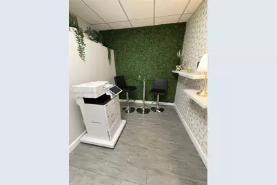 501 Golden Isles Dr #204D, Hallandale Beach, FL 33009 - Photo 9