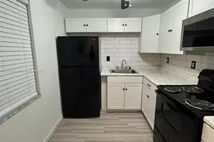 505 NW 177th St, Miami Gardens, FL 33169 - Photo 5