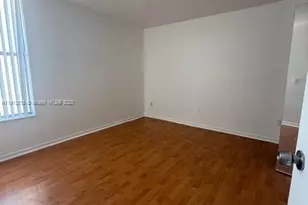 2350 NE 135th St, North Miami, FL 33181 - Photo 7