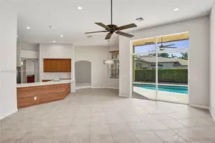 2553 Jardin Manor, Weston, FL 33327 - Photo 9