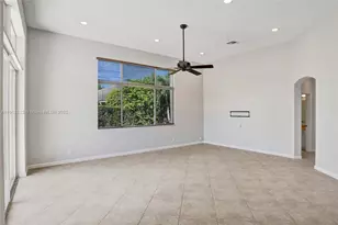 2553 Jardin Manor, Weston, FL 33327 - Photo 23