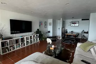 2451 Brickell Ave, Miami, FL 33129 - Photo 15