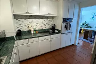 2451 Brickell Ave, Miami, FL 33129 - Photo 11