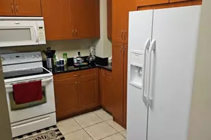 8440 SW 8th St, Miami, FL 33144 - Photo 3