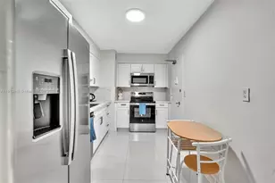 9195 Collins Ave, Surfside, FL 33154 - Photo 21