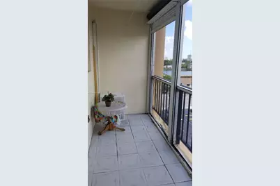 220 SW 9th Ave #519, Hallandale Beach, FL 33009 - Photo 15