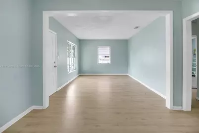 3462 SW 27th St, Miami, FL 33133 - Photo 5